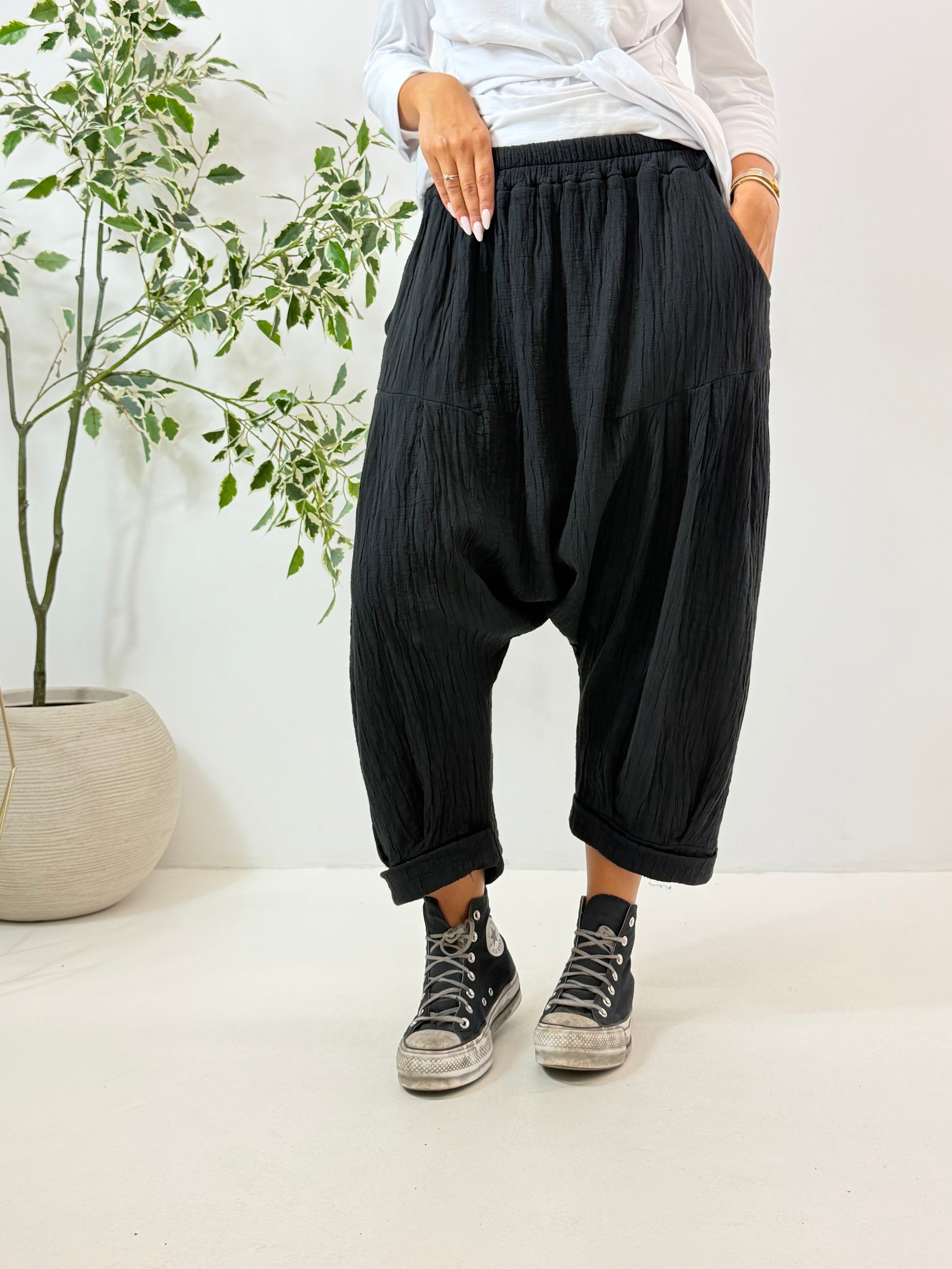 PANTALONE MARY