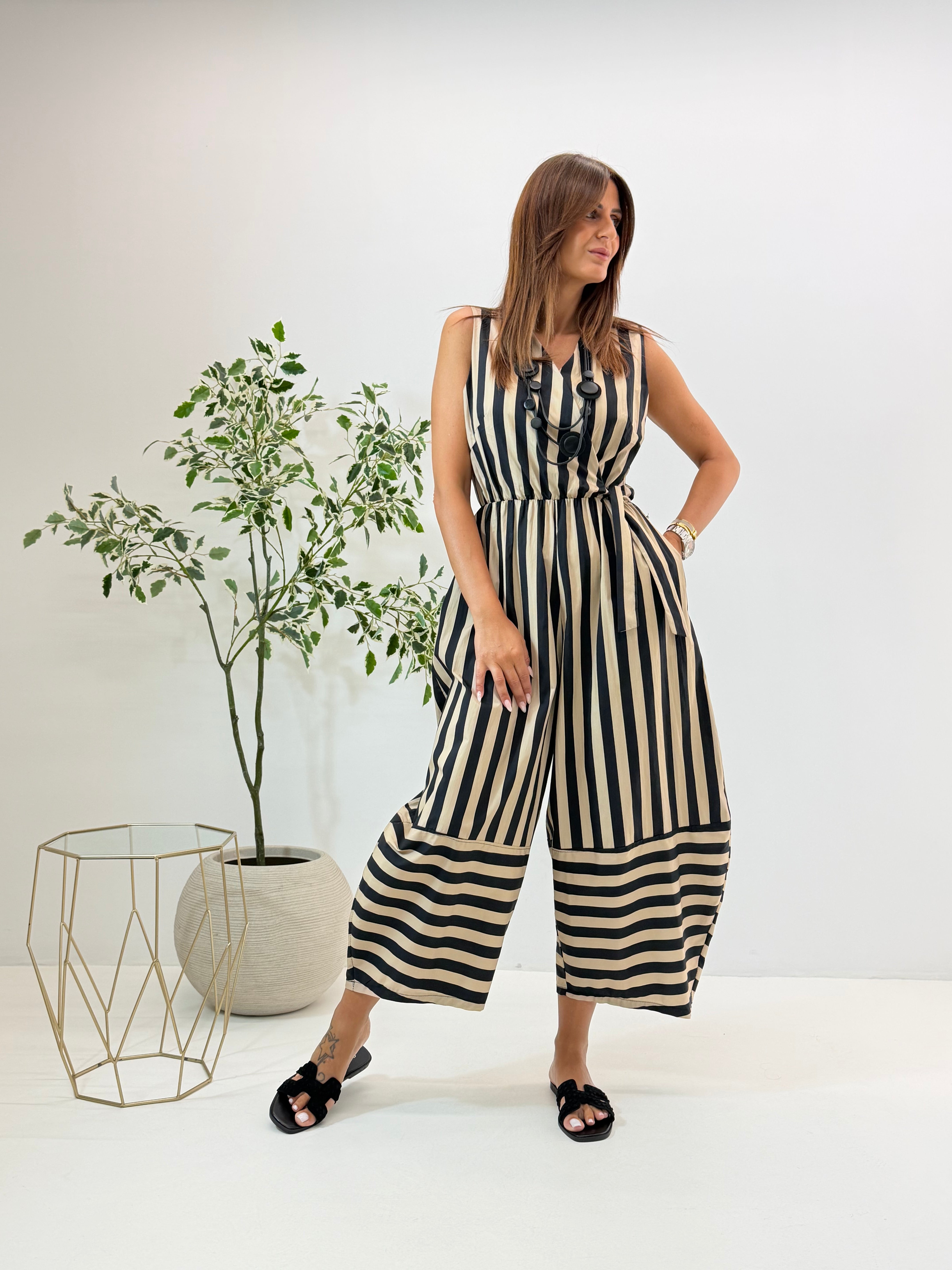 TUTINA MILA A RIGHE