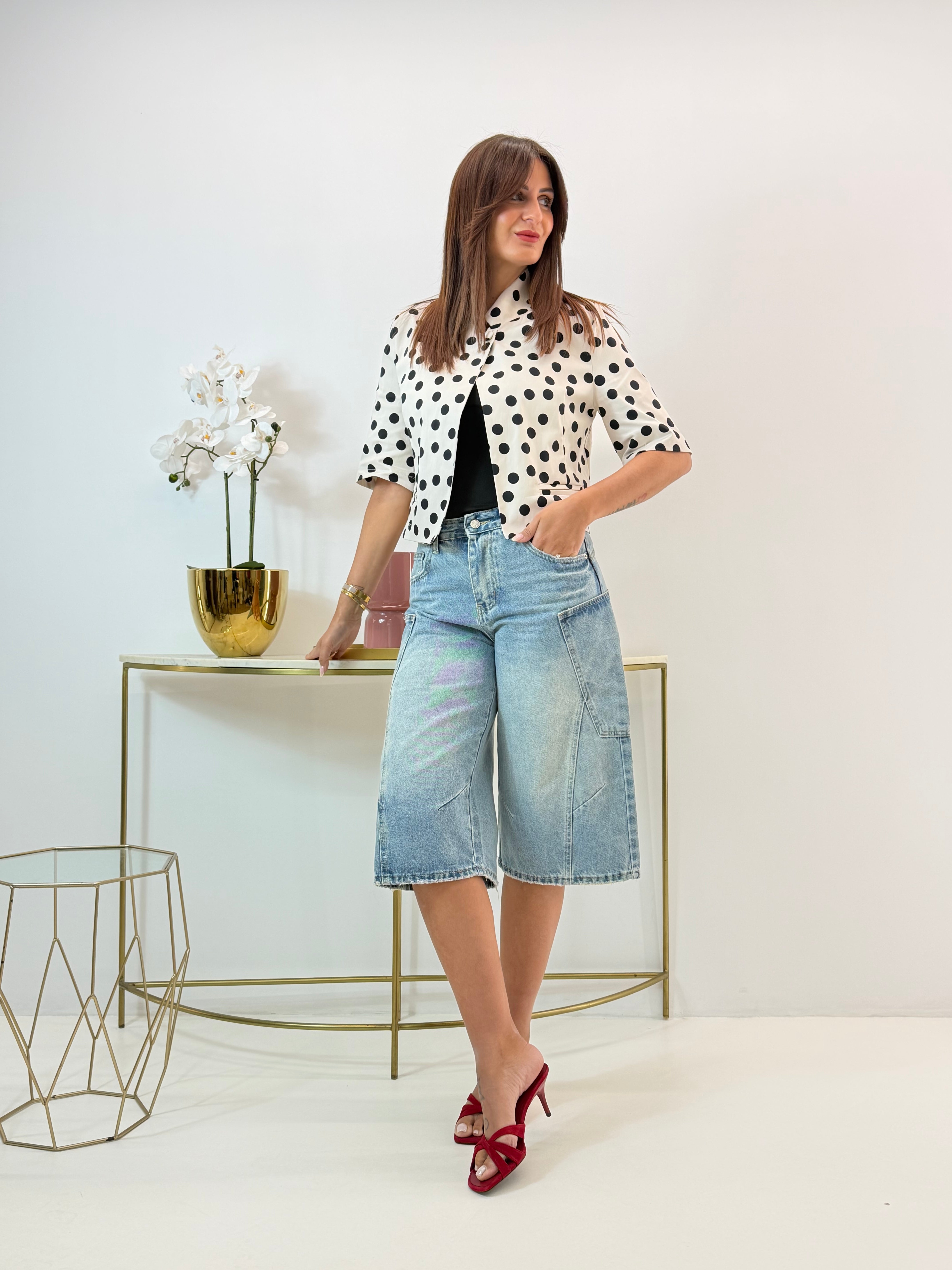 BERMUDA BROOKE IN DENIM