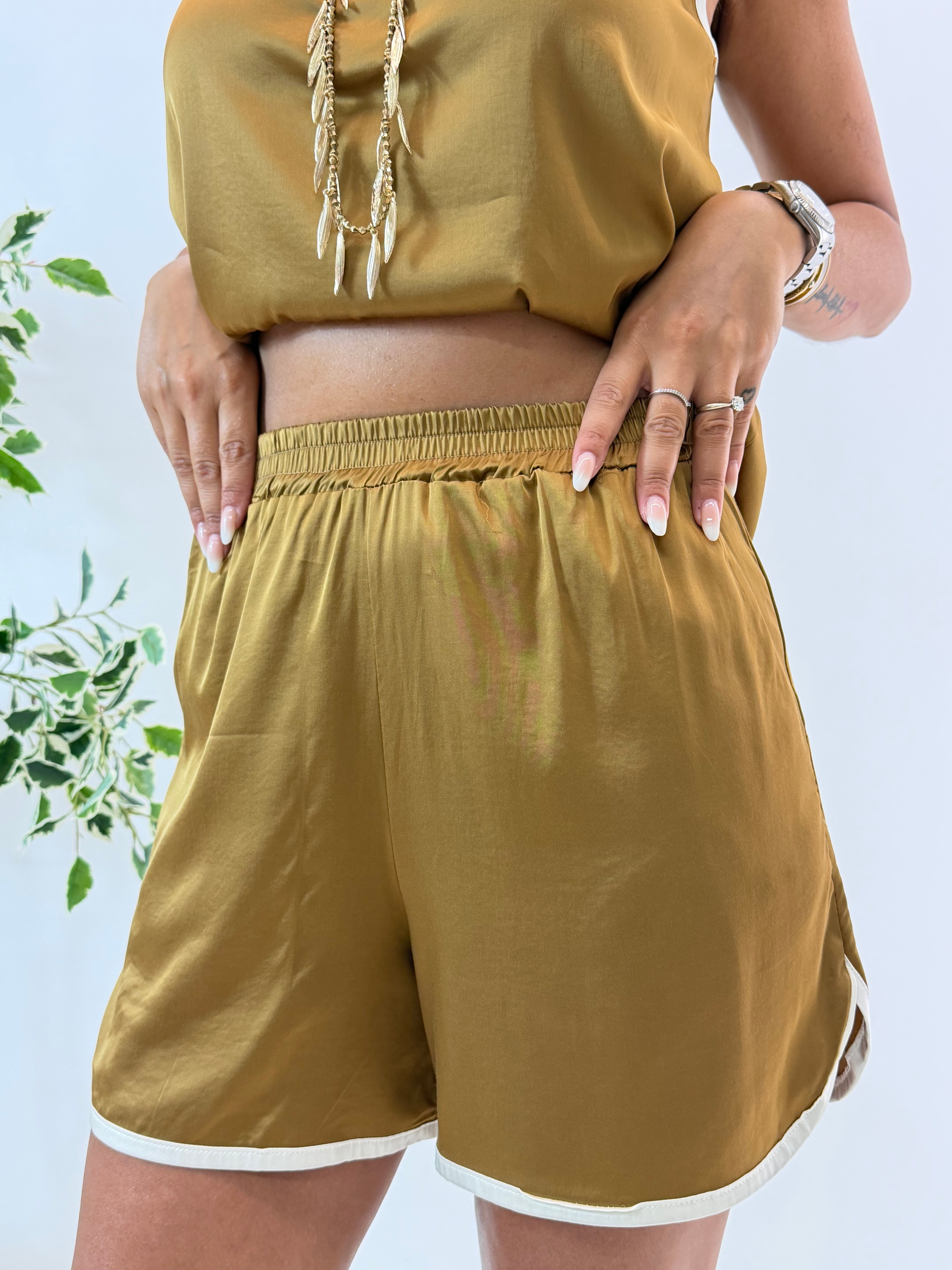 SHORT MIA GOLD