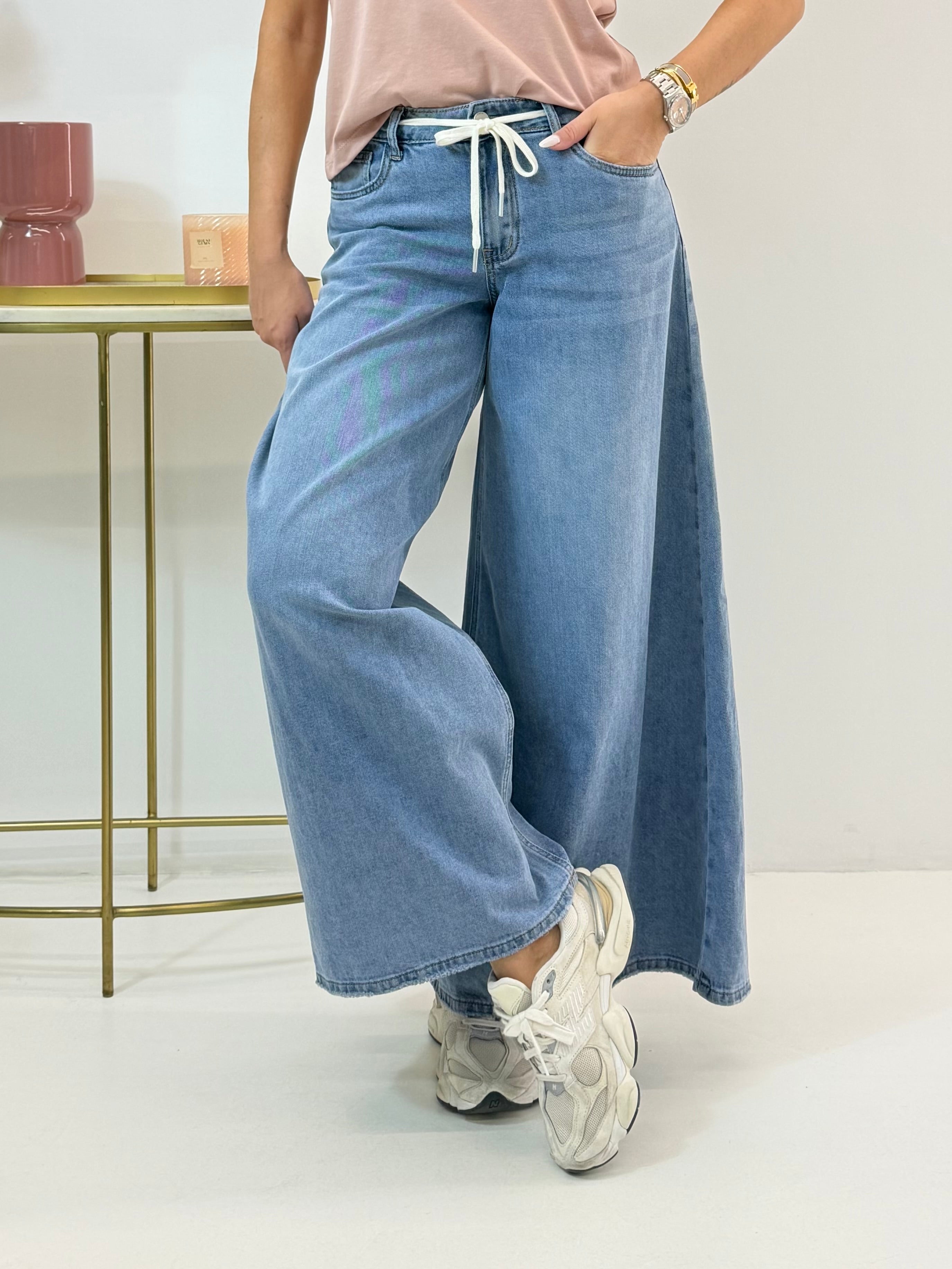 JEANS BECKA